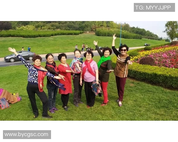 鹏哥每场比赛都有美姐陪伴甜蜜瞬间令人羡慕不已 鹏哥每场比赛都有美姐陪伴甜蜜瞬间令人羡慕不已